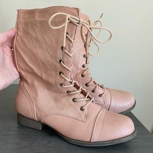 Dusty Pink Vintage Boots - Size 10